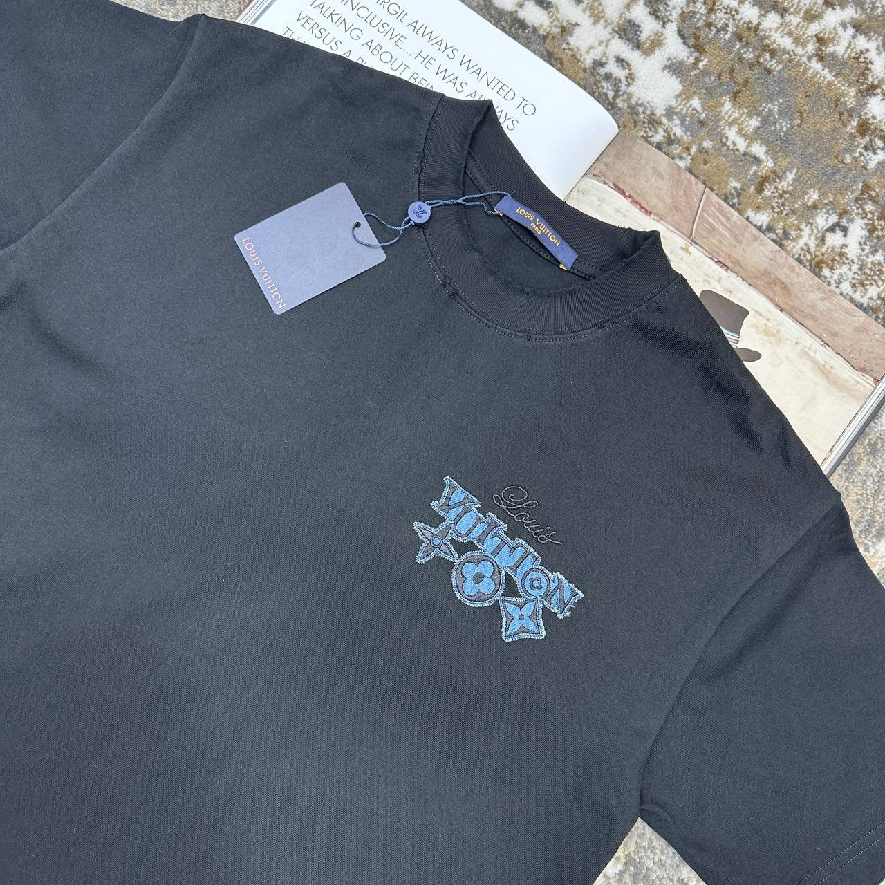 LUOS-VUTON EMBROIDERY TSHIRT-BLACK