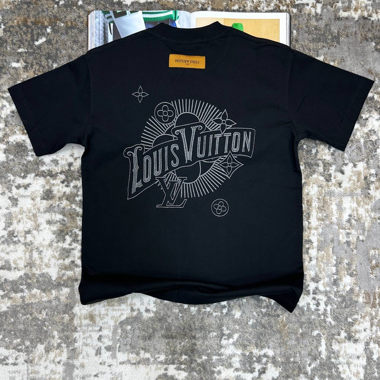 LUOS-VUTON EMBROIDERY TSHIRT-BLACK