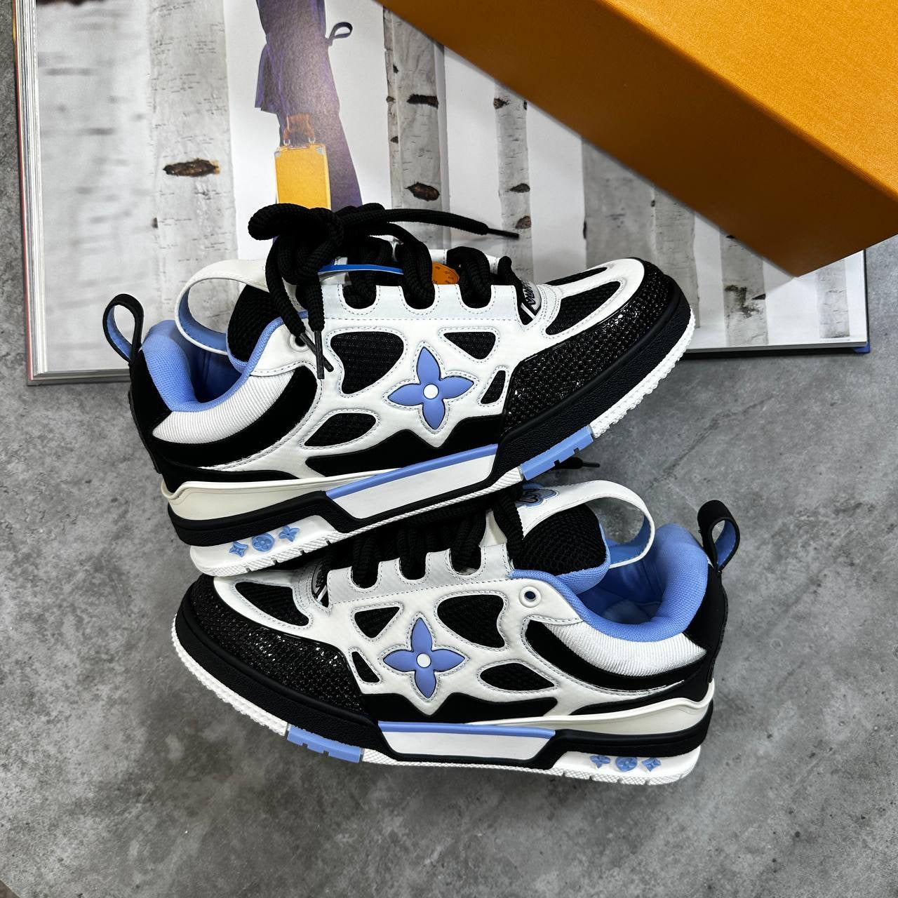 LVE TRAINER -BLACK|BLUE