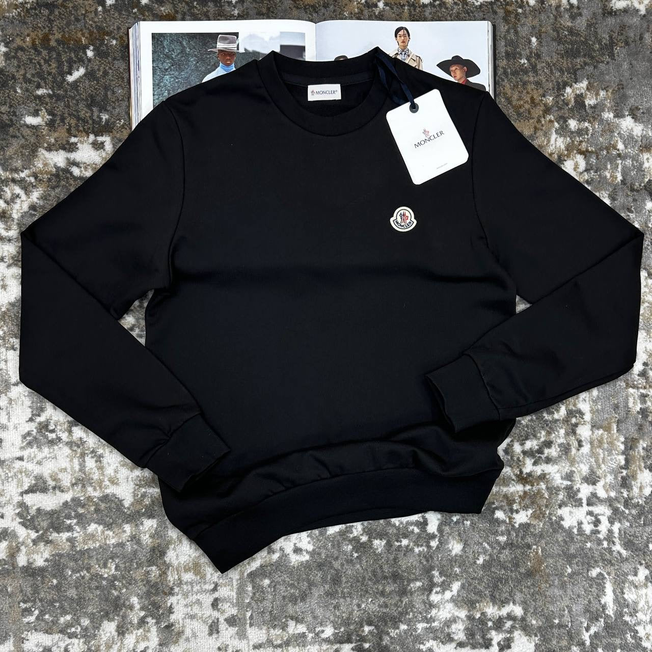 MNCLR JUMPER ROUND NECK BLACK