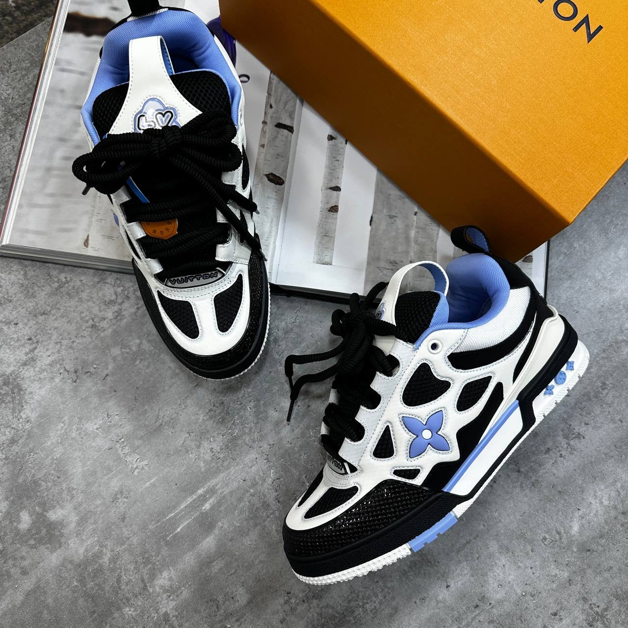 LVE TRAINER -BLACK|BLUE