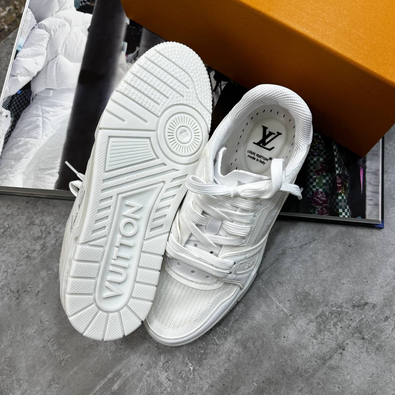 LVE TRAINER -ALL WHITE