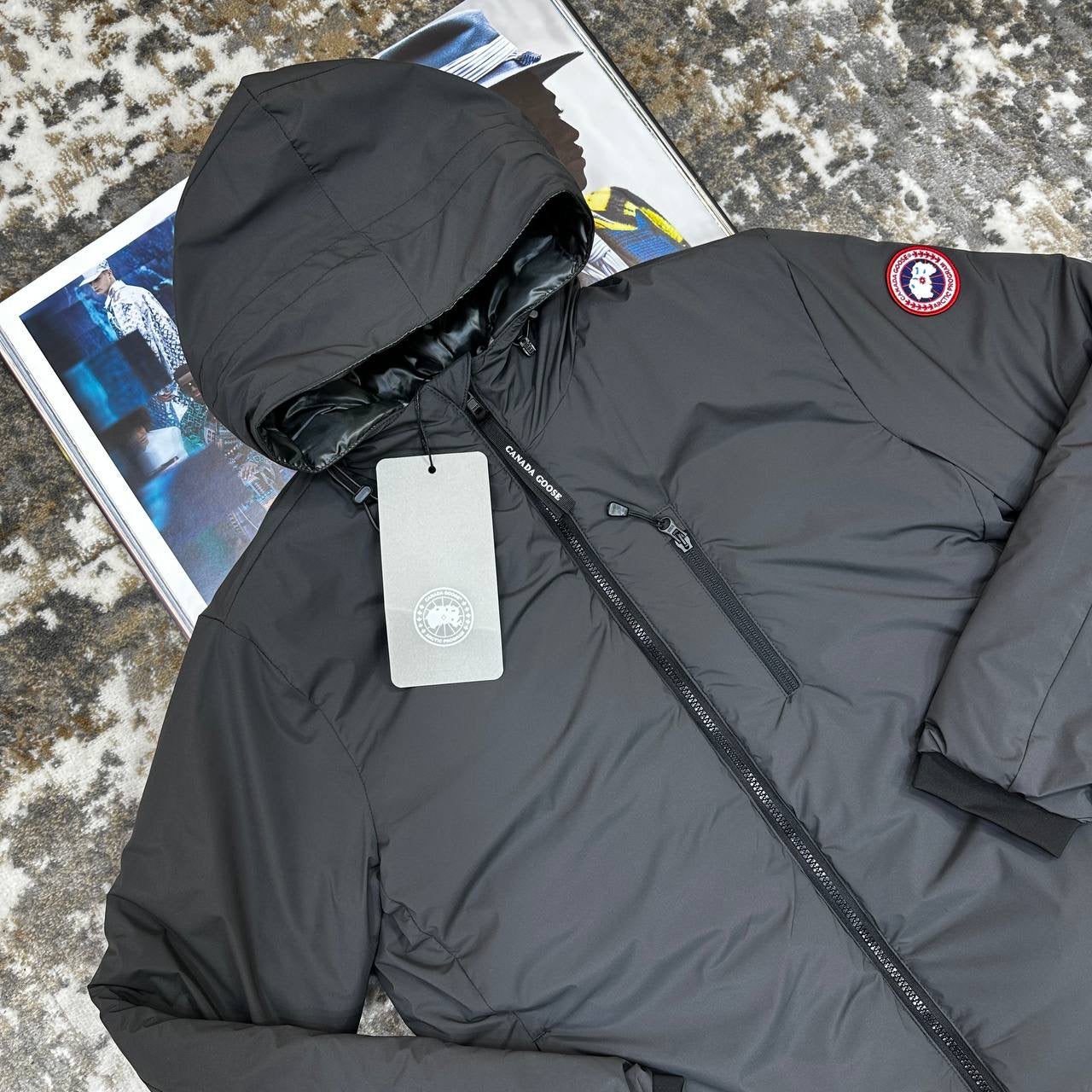 CNADA-GOOSE ZIP JACKET-GREY WITH RED BADGE