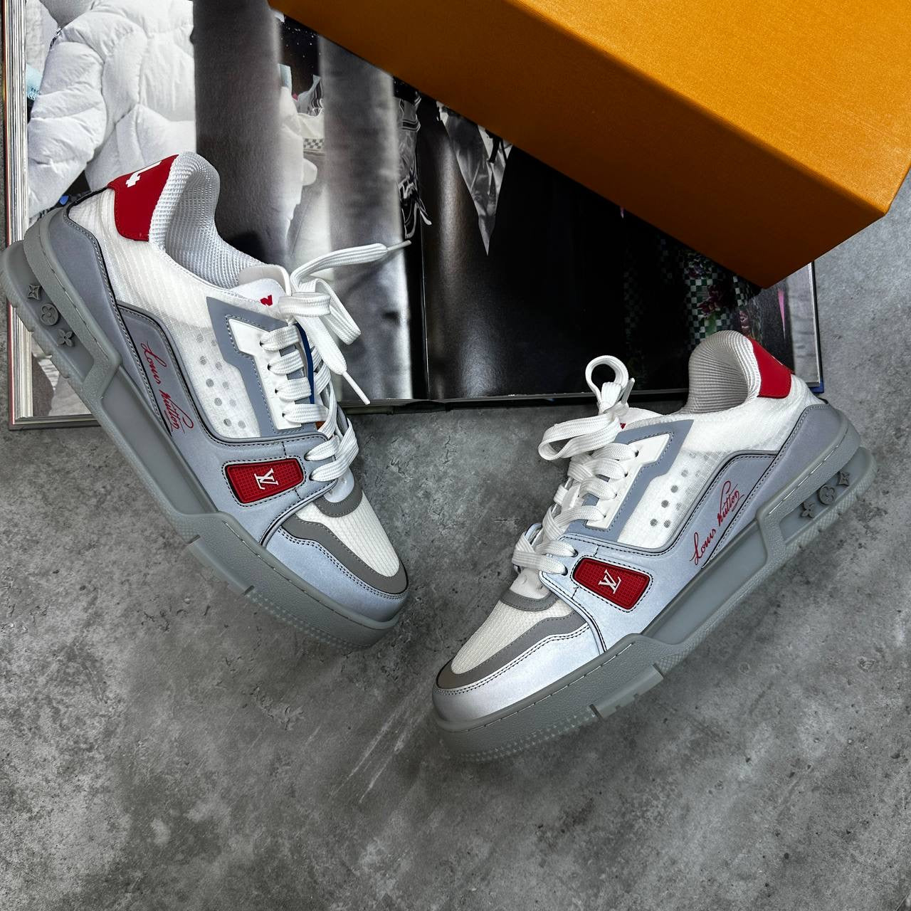LVE TRAINER -GREY|RED