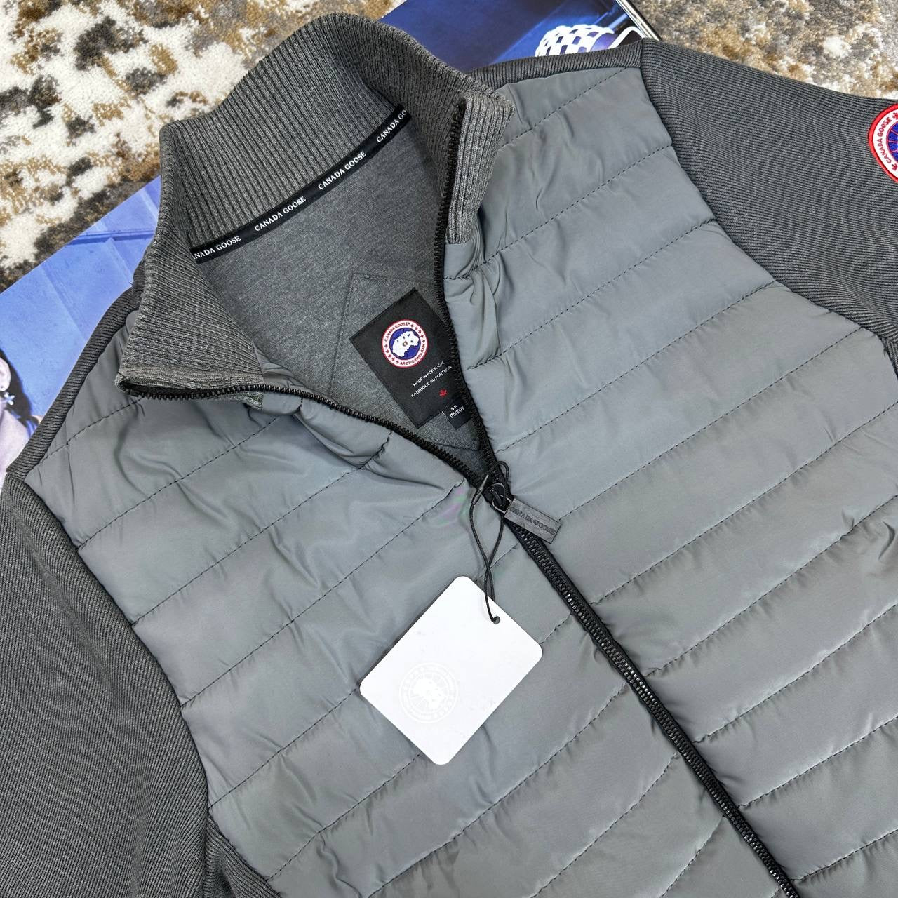 CNADA-GOOSE ZIP JACKET-GREY WITH RED BADGE