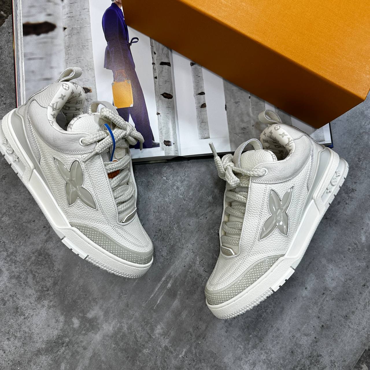 LVE TRAINER - WHITE