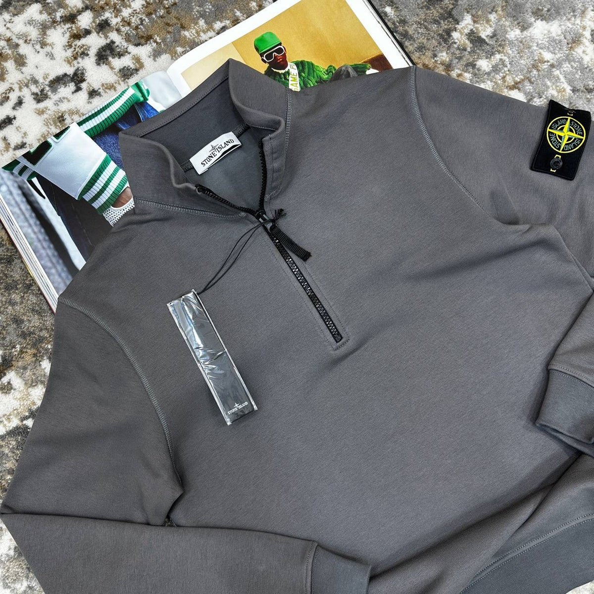 STNE HALFZIP-DARK GREY