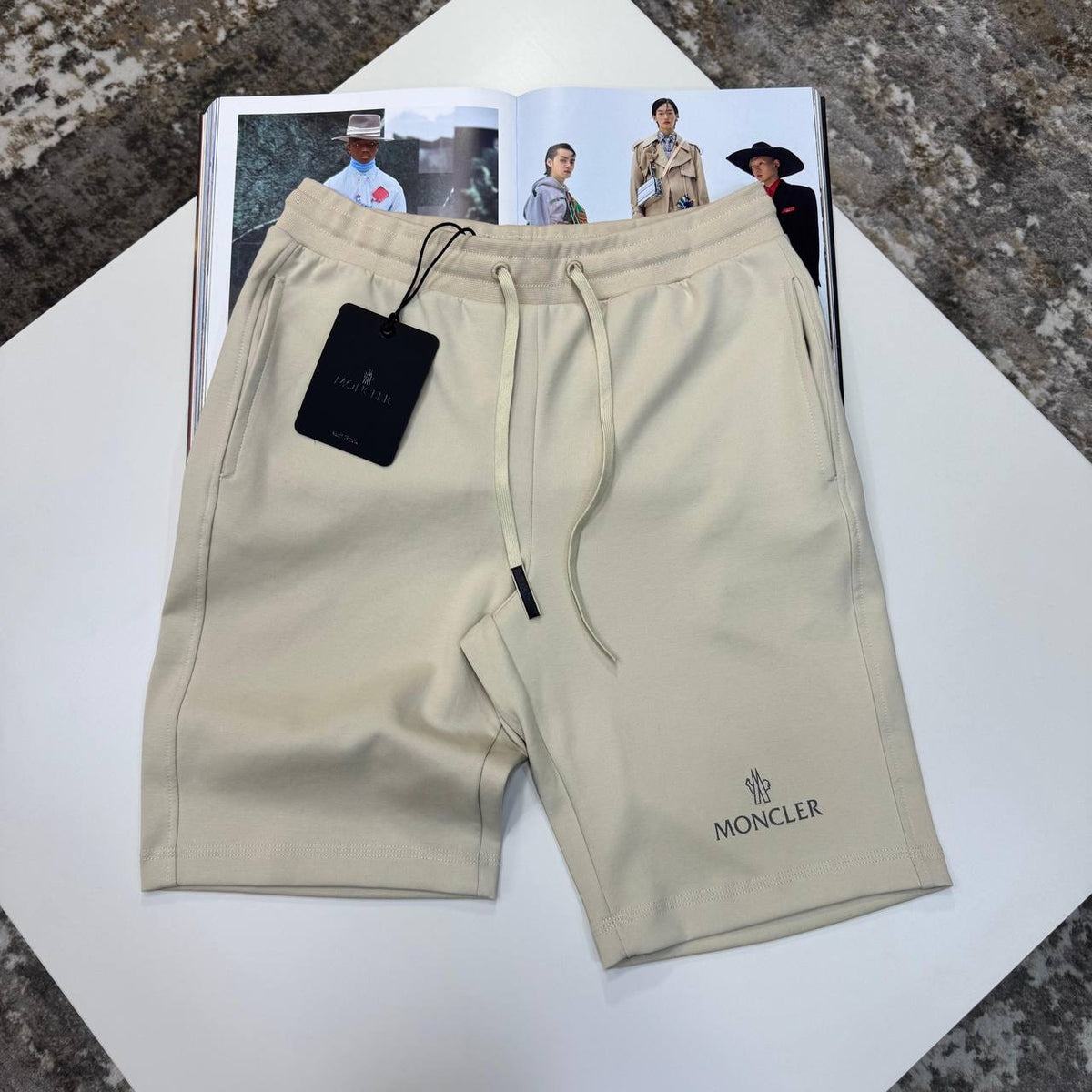 NCLR SHORT BEIGE