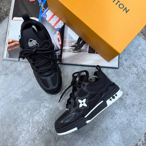 LVE SKATES- BLACK/WHITE