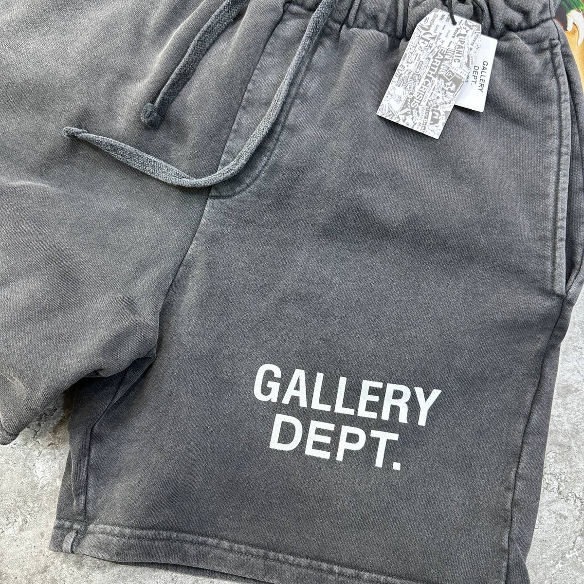 GLRY SHORTS BLACK