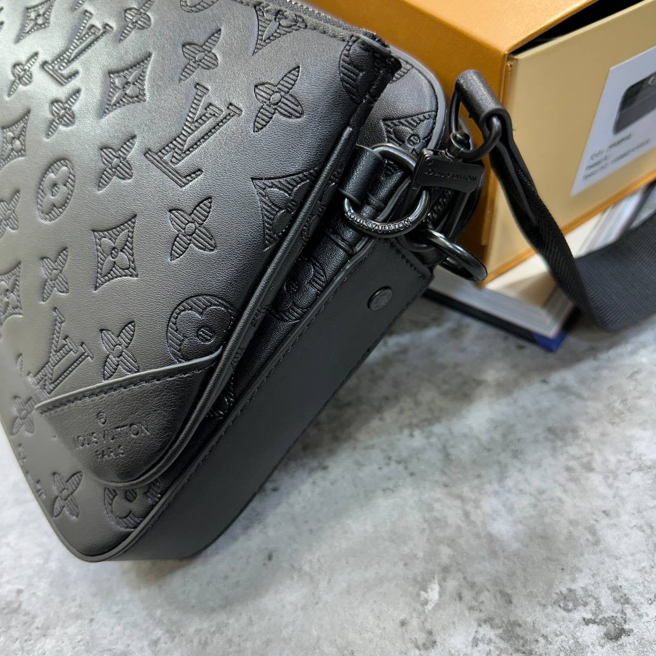 LVE TRIO BAG BLACK