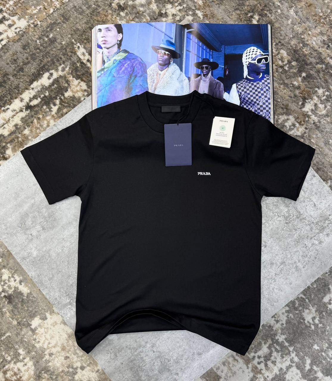 RDA SMALL FRONT LOGO TSHIRT BLACK