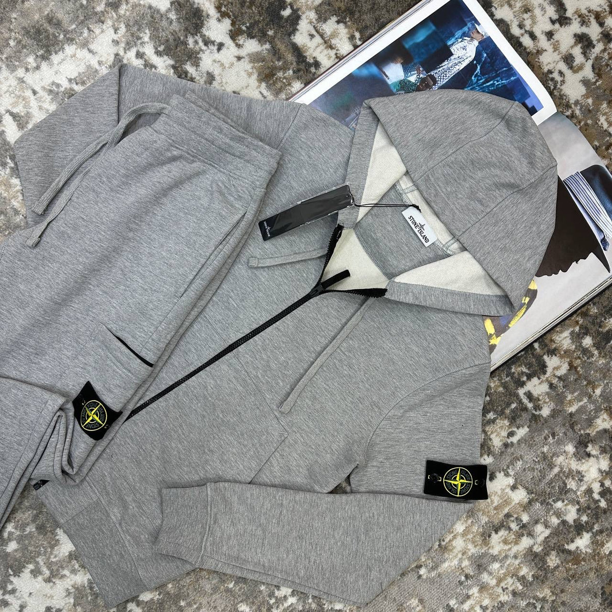 STNE-ISLND TRACKSUIT-LIGHTGREY