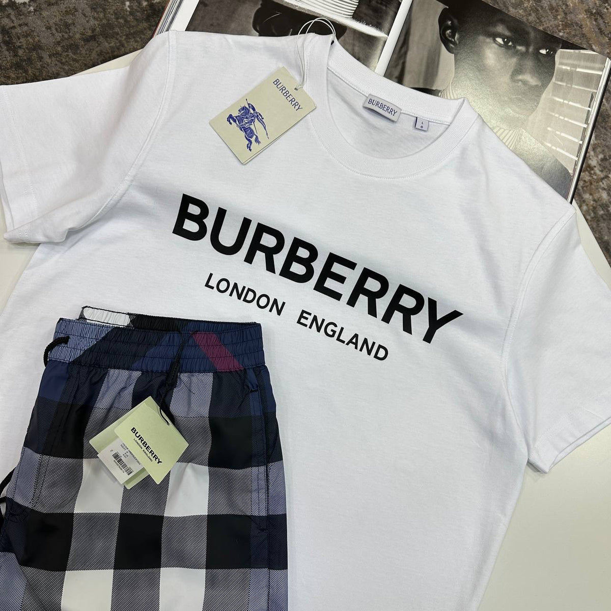 BURBERY SHORT SET WHITE/BLUE