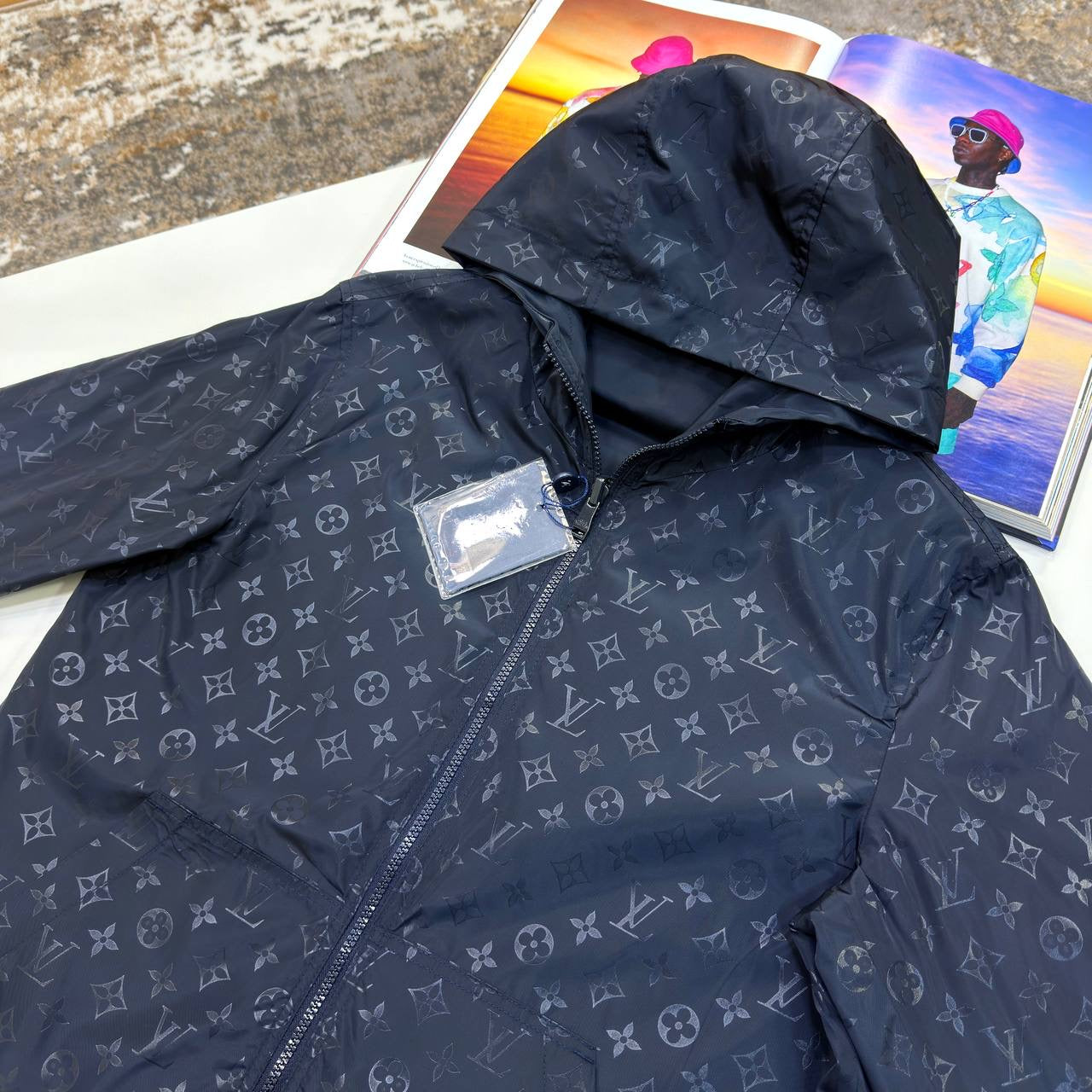 LUIS-V  REVERSE ABLE JACKET NAVY