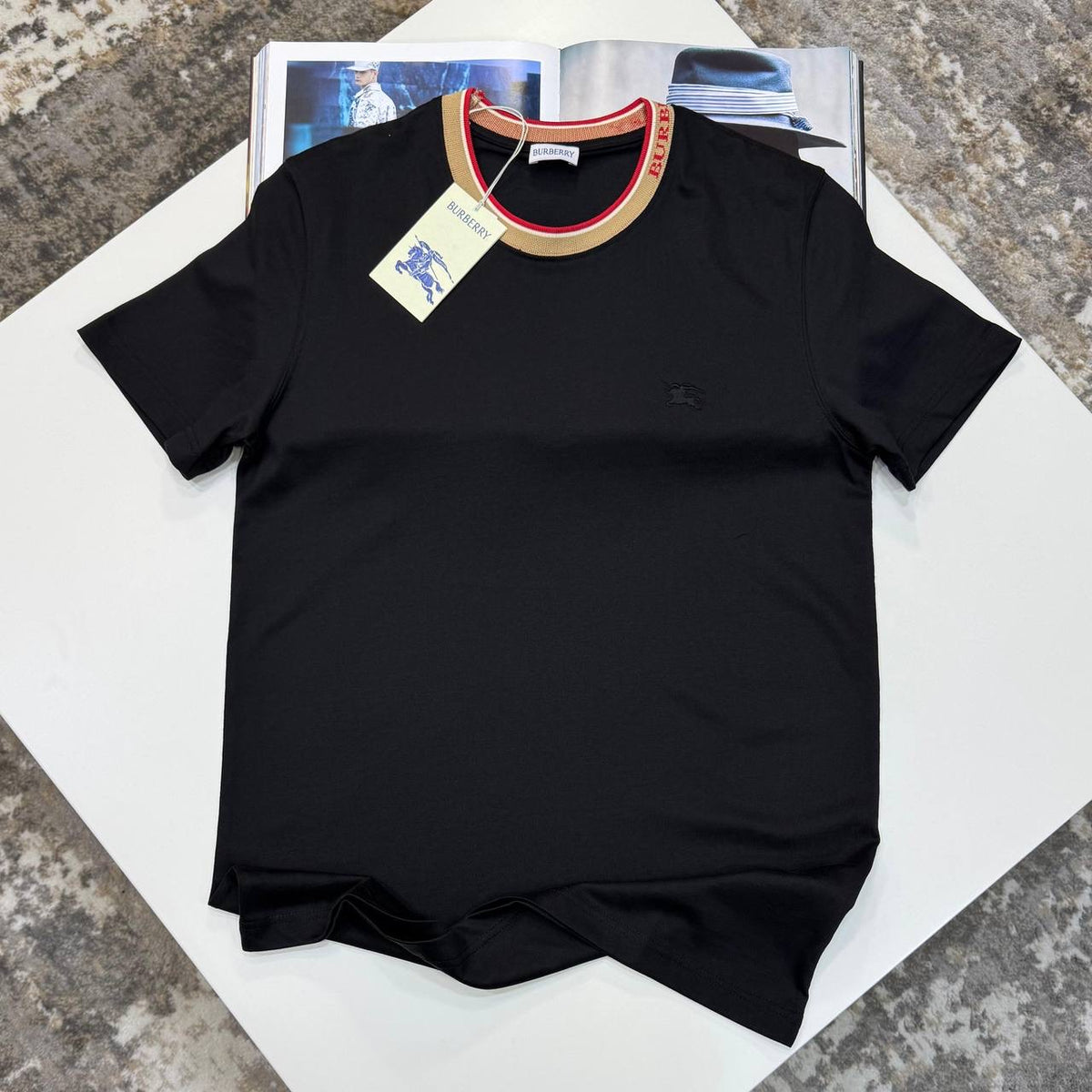 BRBY ROUND NECK LOGO TSHIRT-BLACK