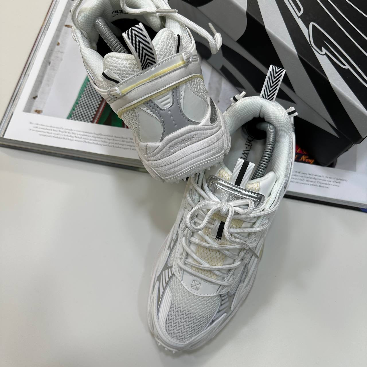 OF-WHITE TRAINER-WHITE