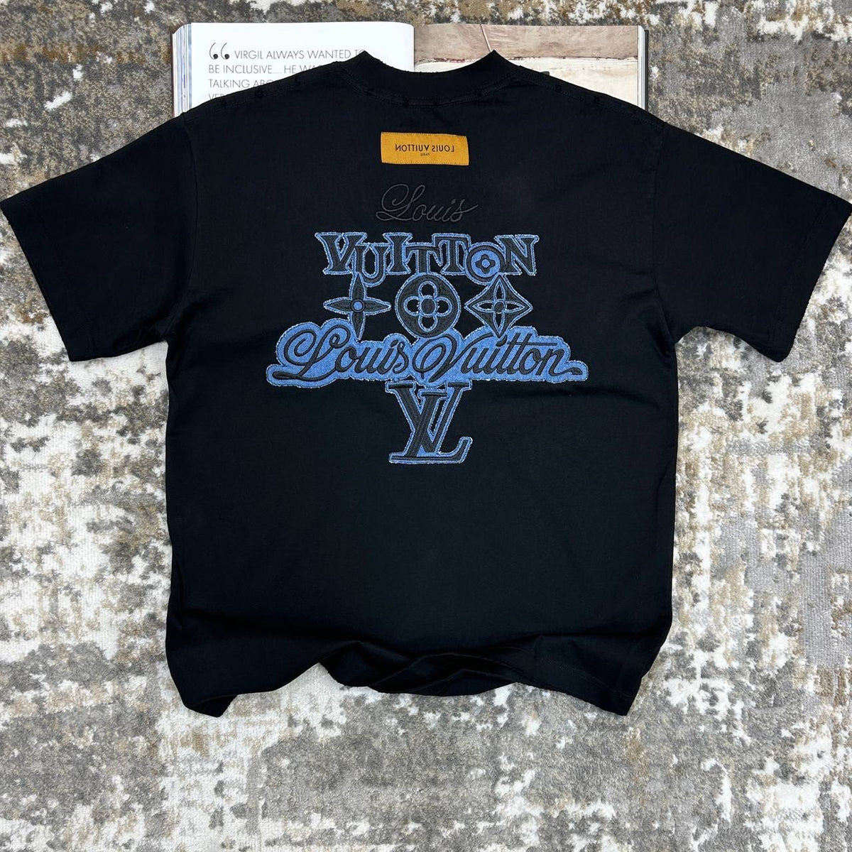 LUOS-VUTON EMBROIDERY TSHIRT-BLACK