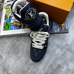 LVE TRAINER -BLACK