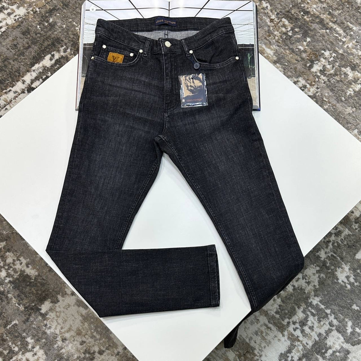 LOUS VUITON  SLIM FIT JEANS BLACK