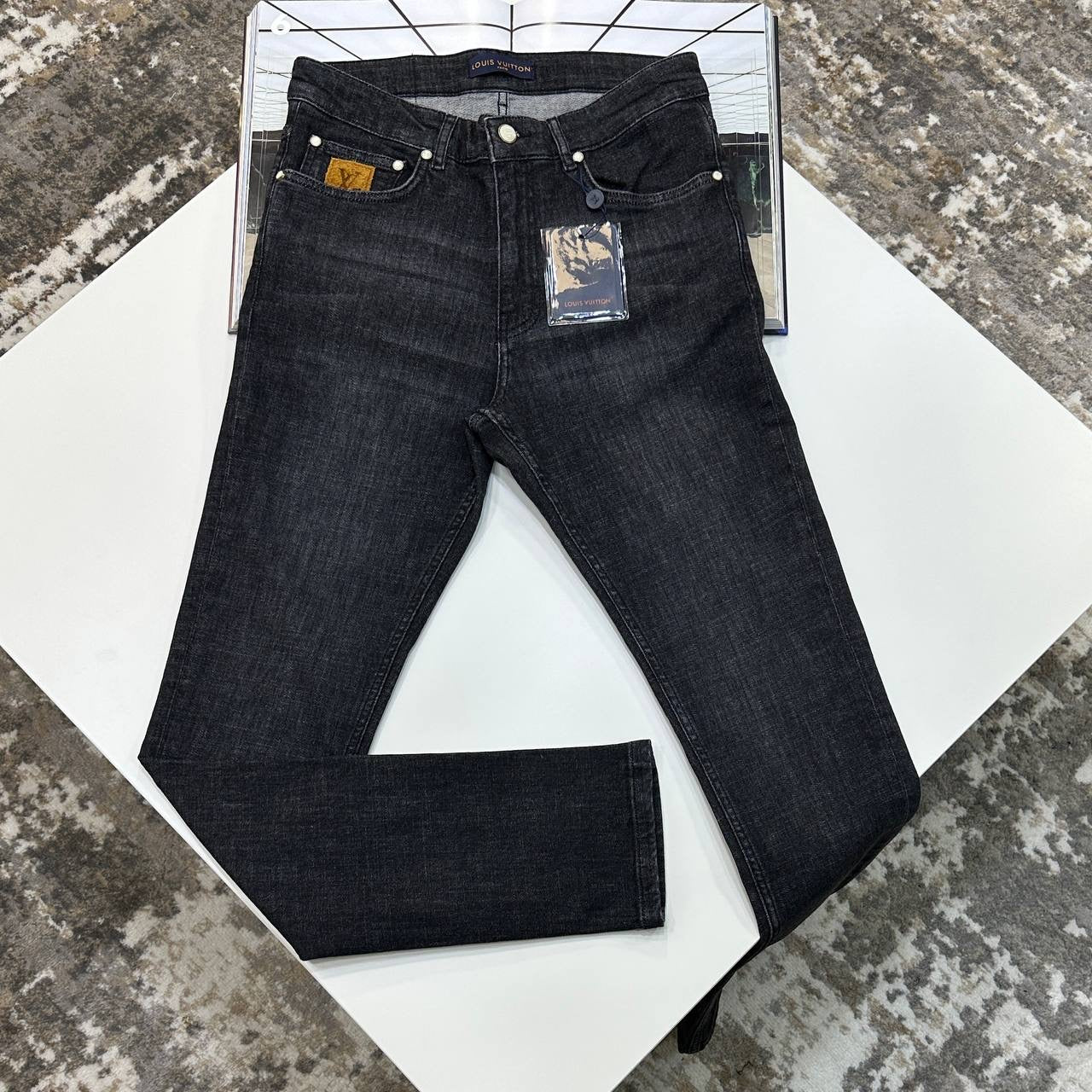 LOUS VUITON  SLIM FIT JEANS BLACK