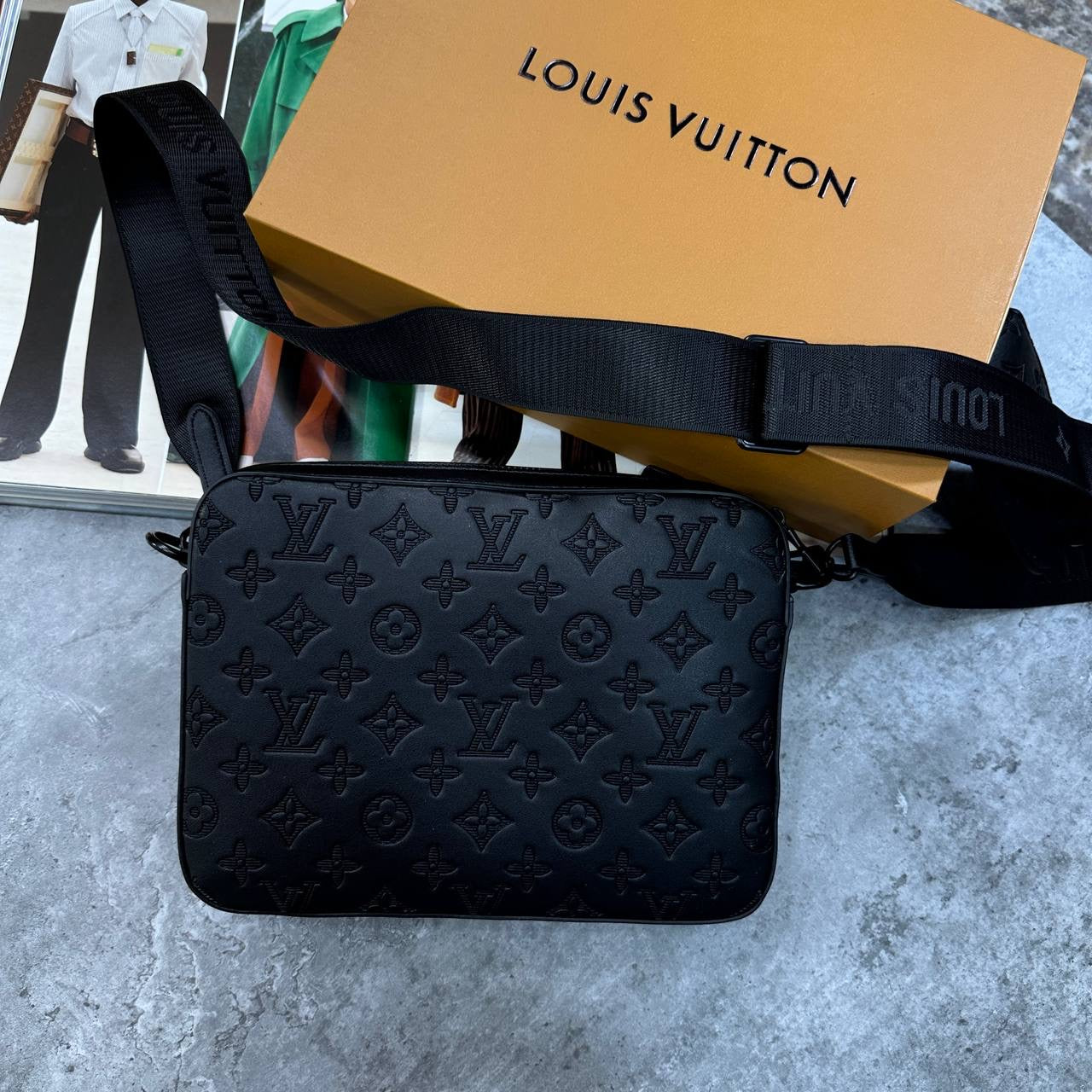 LVE TRIO BAG BLACK