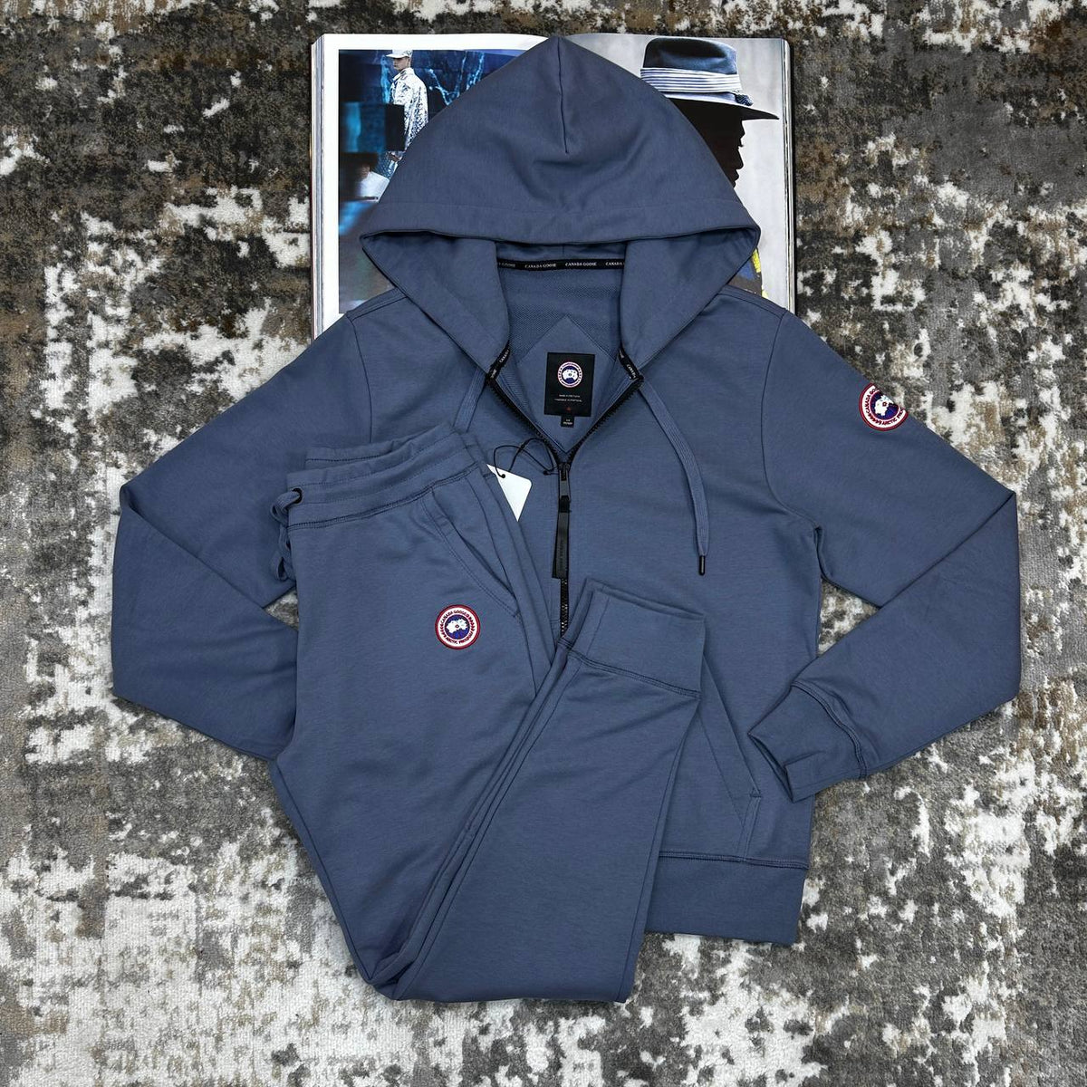 CNDA GOOSE TRACKSUIT-AAURE BLUE WITH RED BADGE