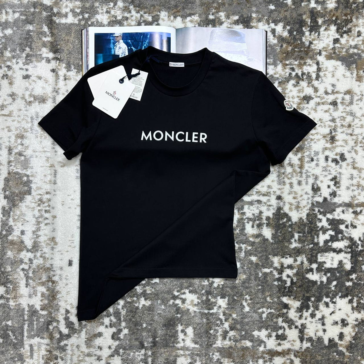 MNCLR TSHIRT-BLACK