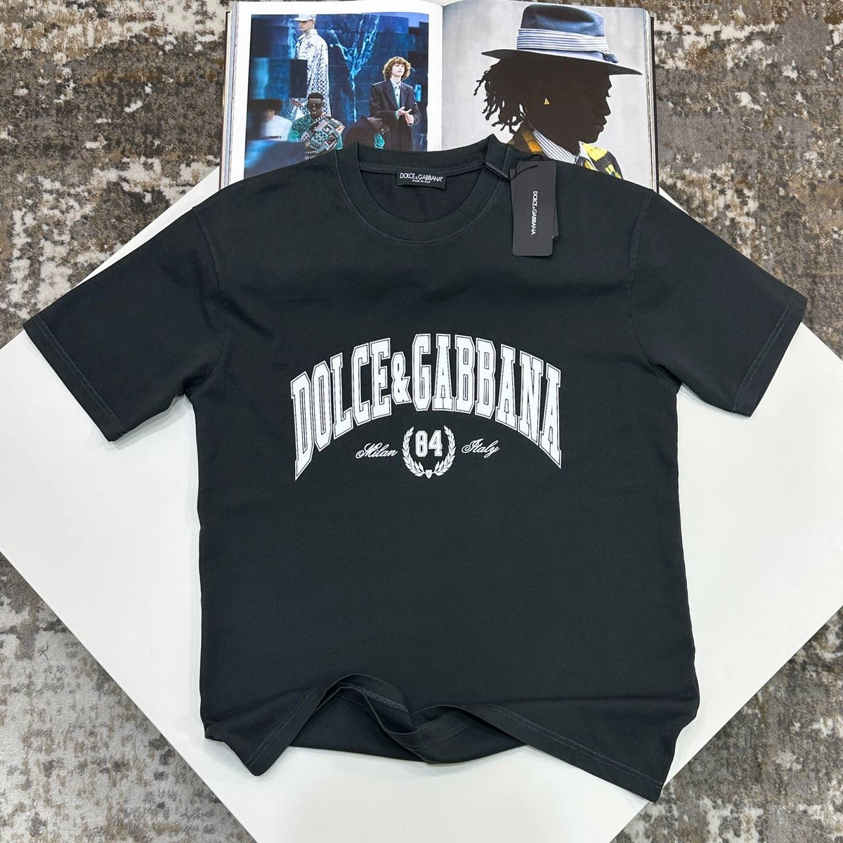 D&G FRONT PRINT TSHIRT-BLACK