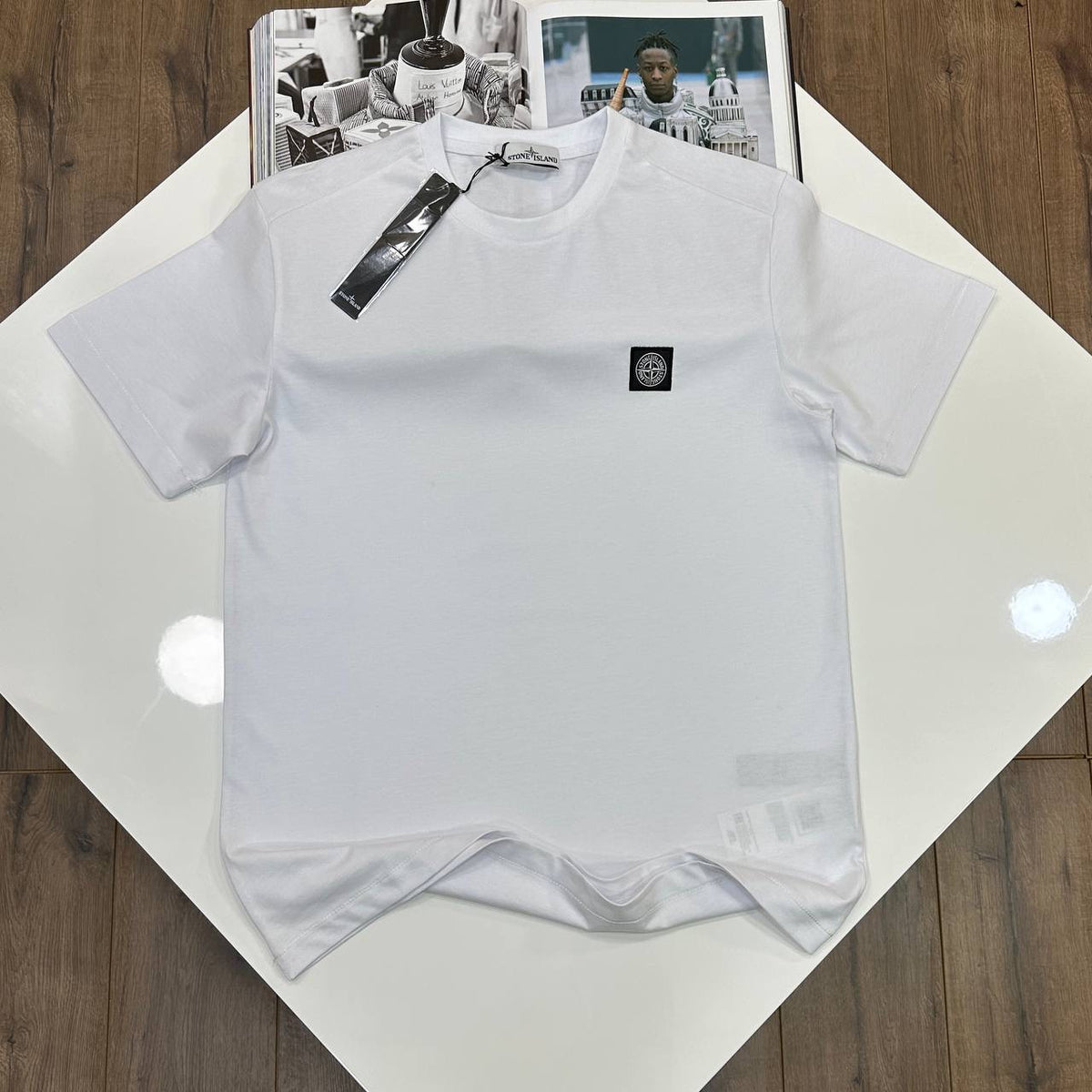 STNE CLASSIC TSHIRT-WHITE