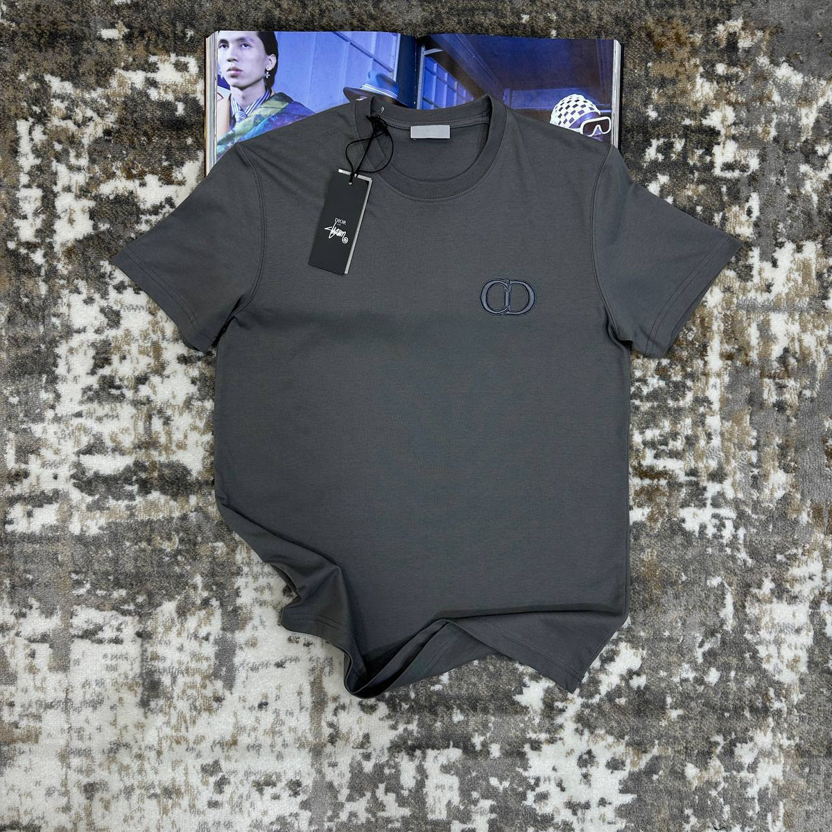 CD TSHIRT-GREY