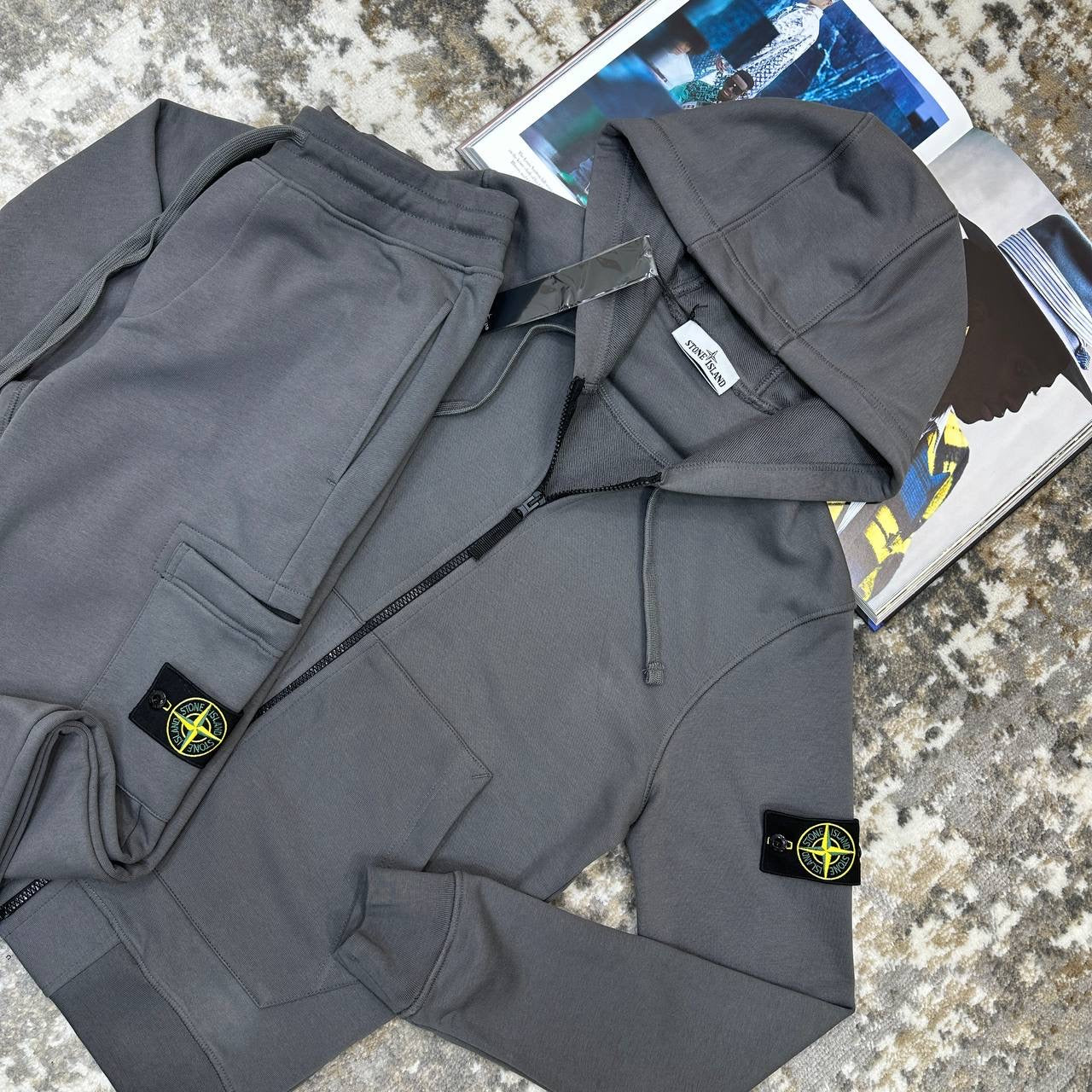 STNE-ISLND TRACKSUIT-DARKGREY