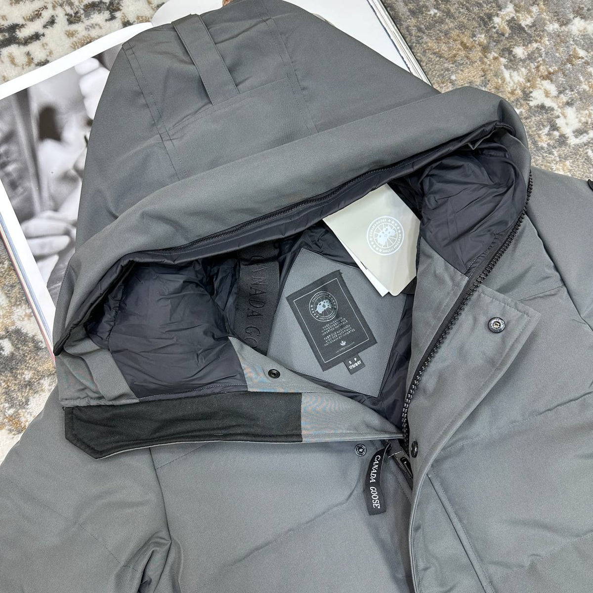 CANDA GOOSE MACMILLAN 
WITH DUCK DOWN FUR - DARK GREY