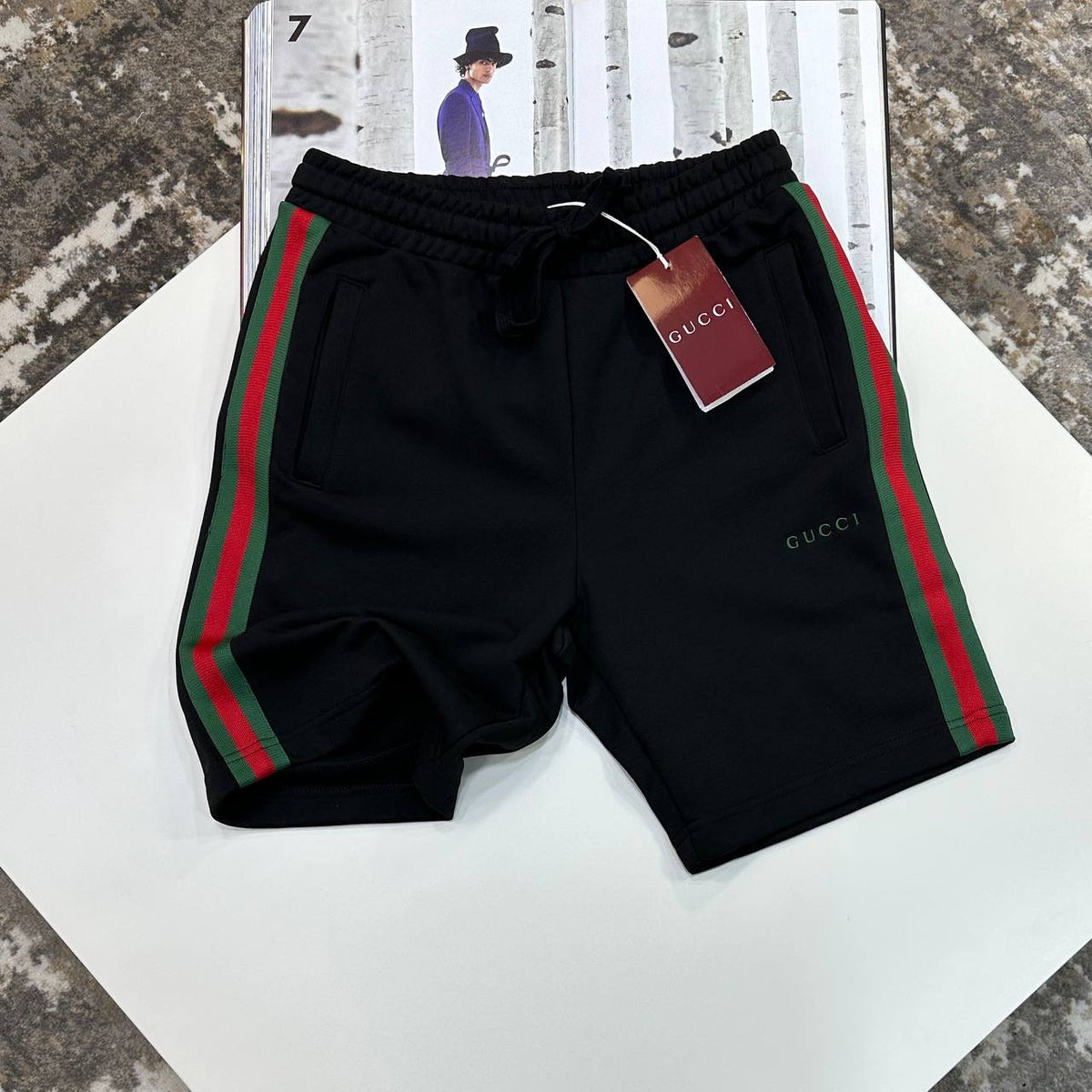GCI SIDE STRIPE SHORTS BLACK