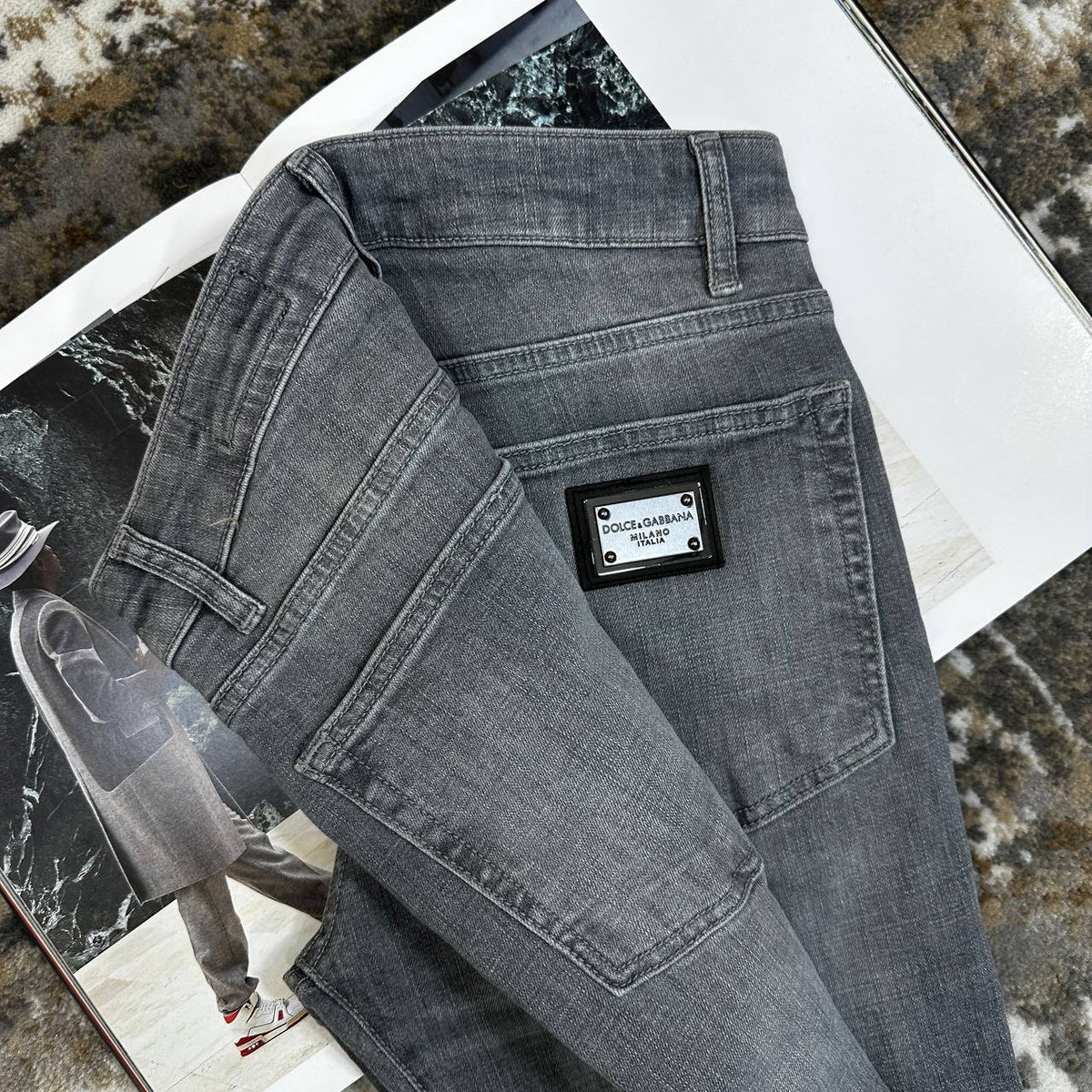 D&G SLIM FIT JEANS GREY