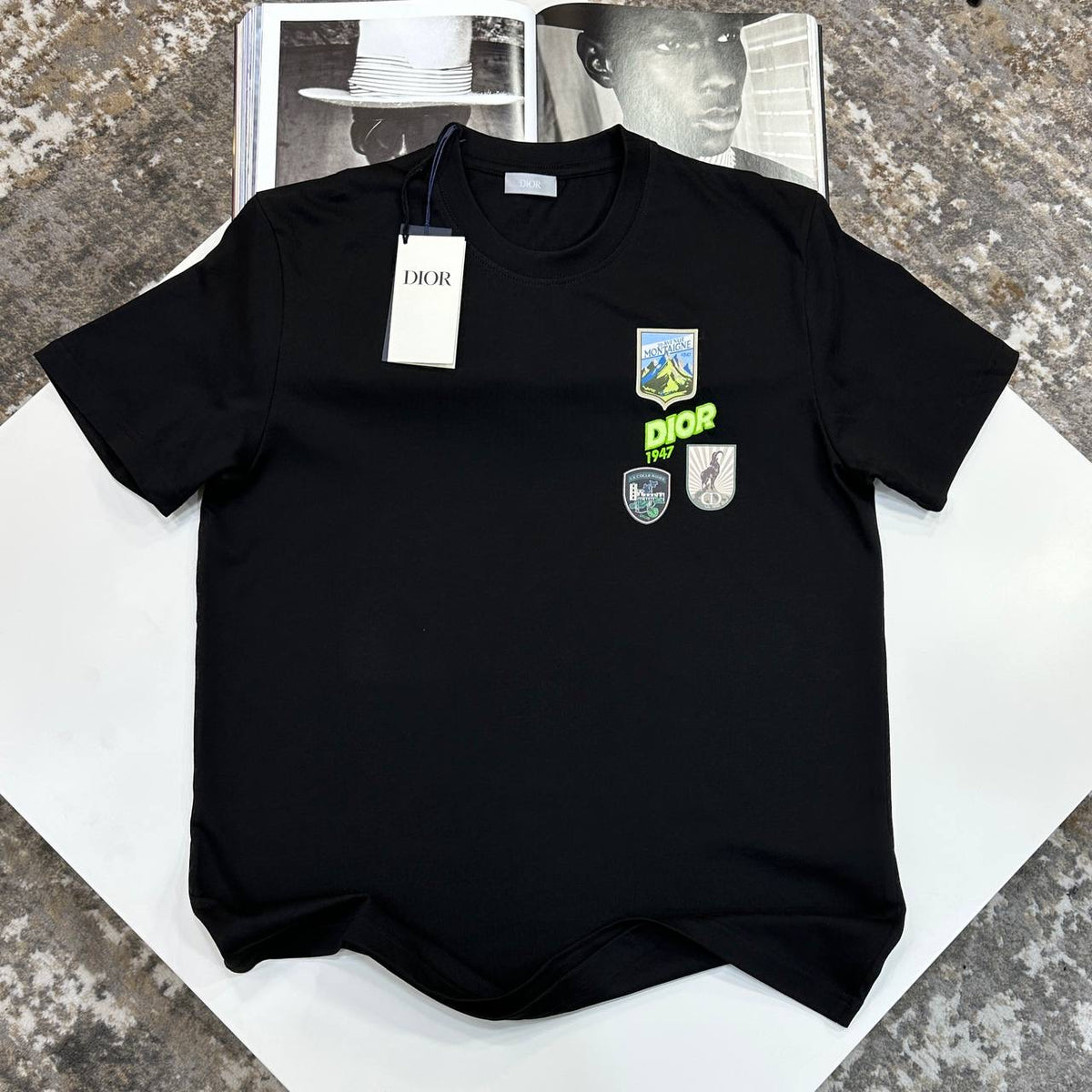 DOR FRONT LOGO TSHIRT-BLACK