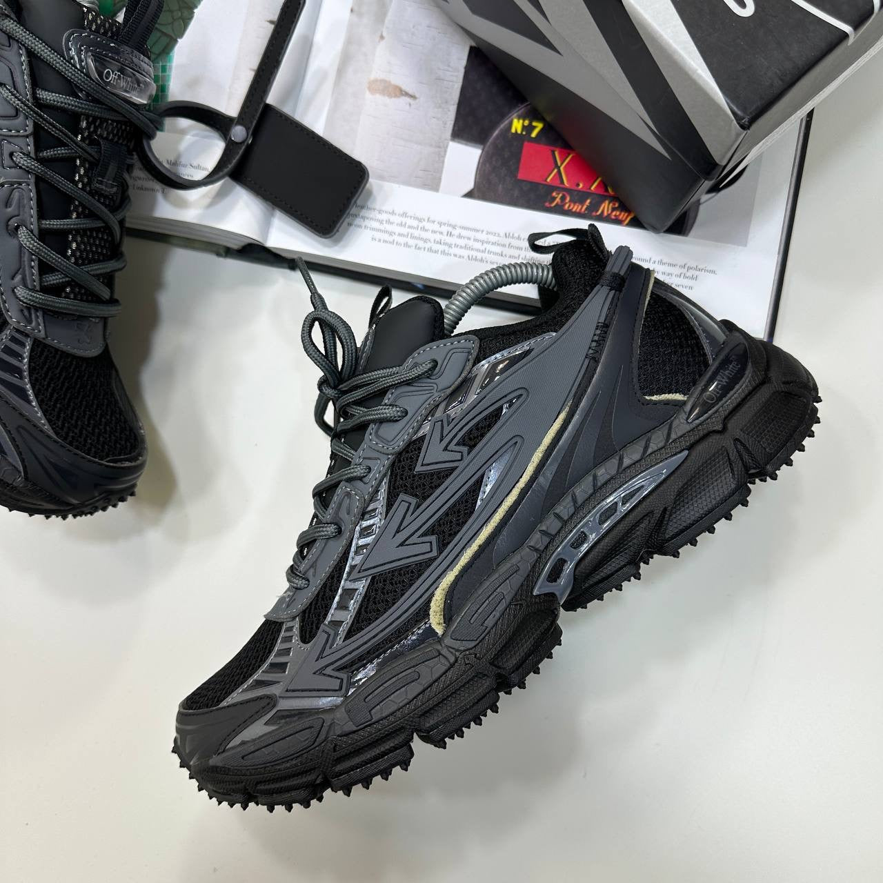 OF-WHITE TRAINER-BLACK