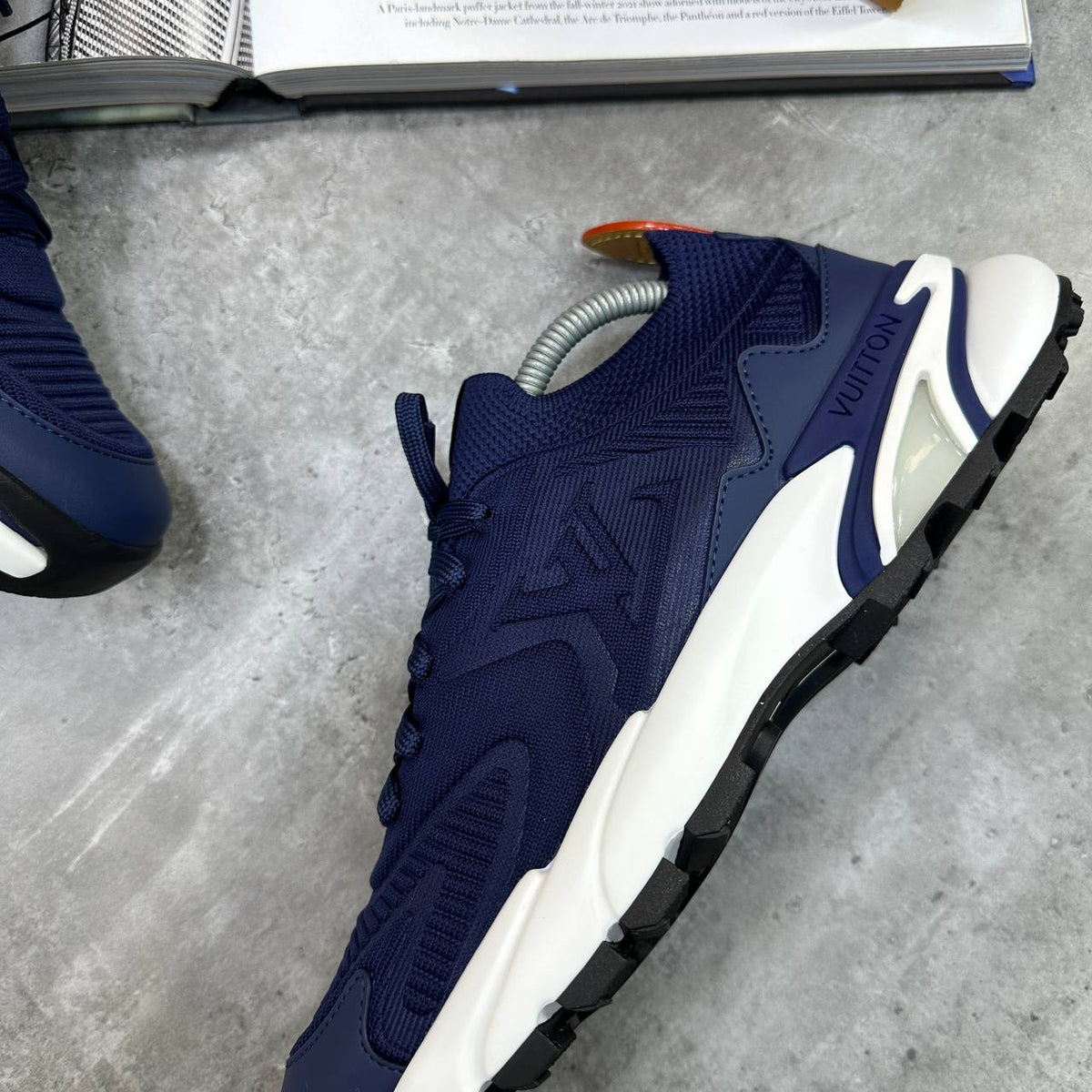 LVE TRAINER - NAVY/WHITE