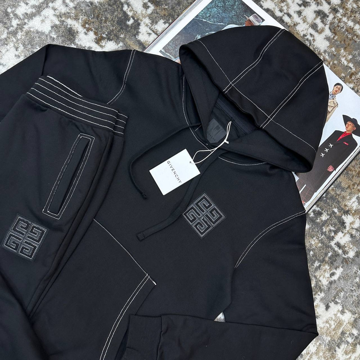 GIVENHY TRACKSUIT-BLACK
