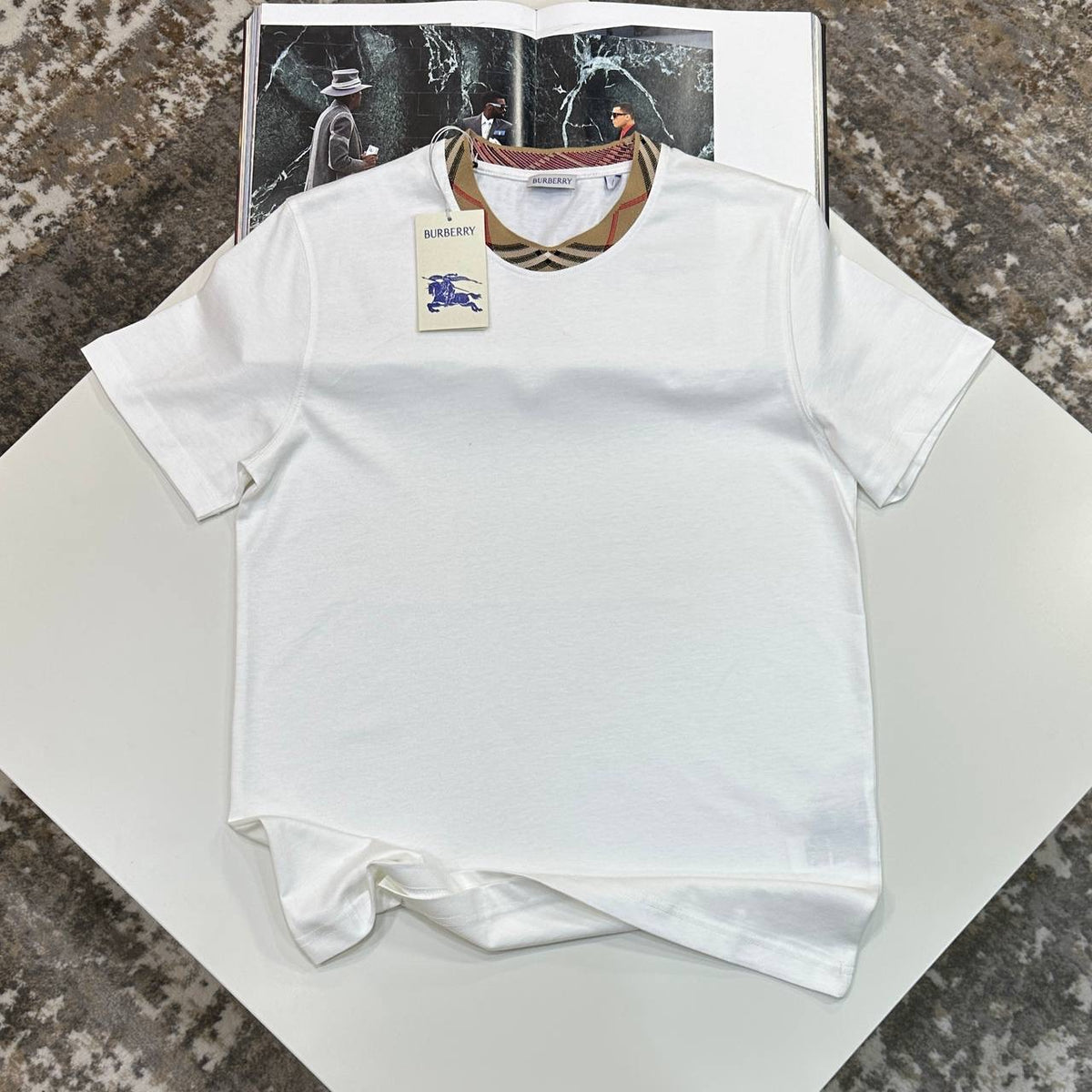BRBRY TSHIRT-WHITE