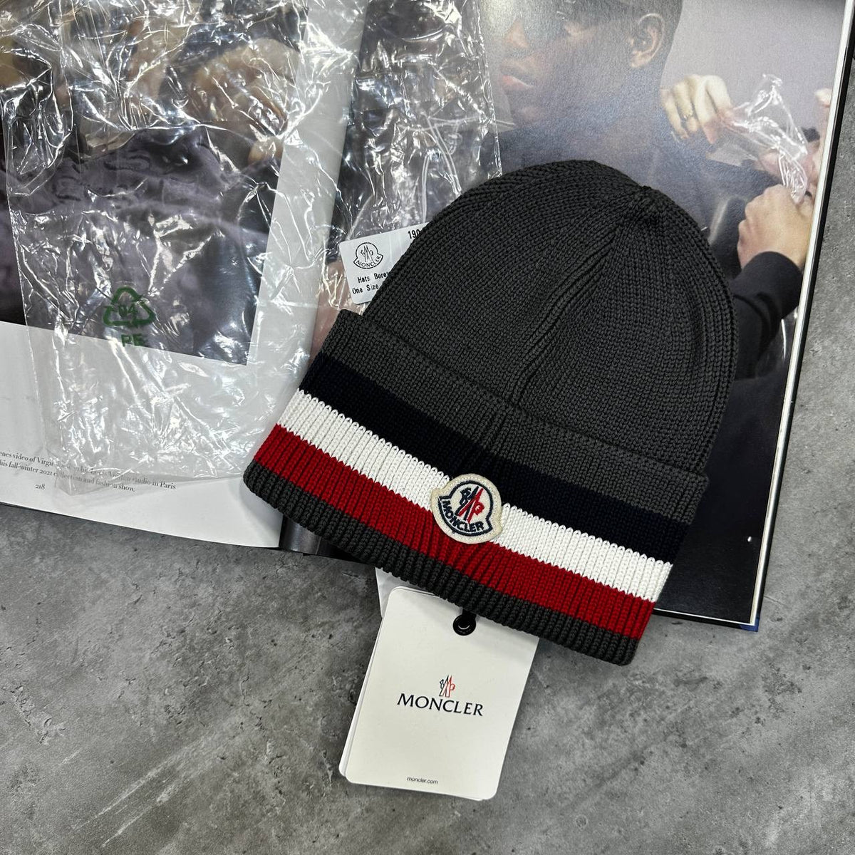 MNCLR BEANIE DARK GREY