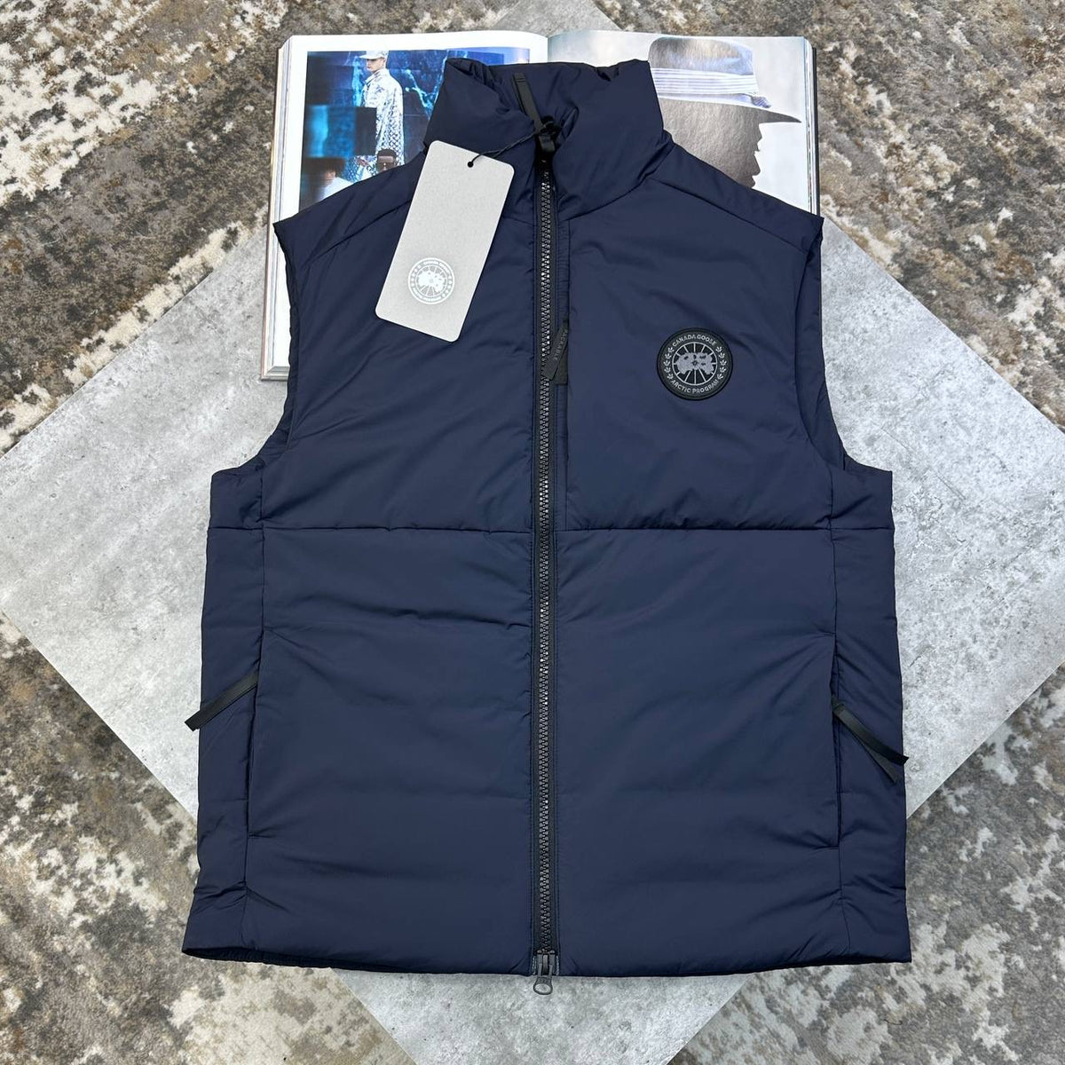 C.G BODYWARMER BLACK BADGE NAVY