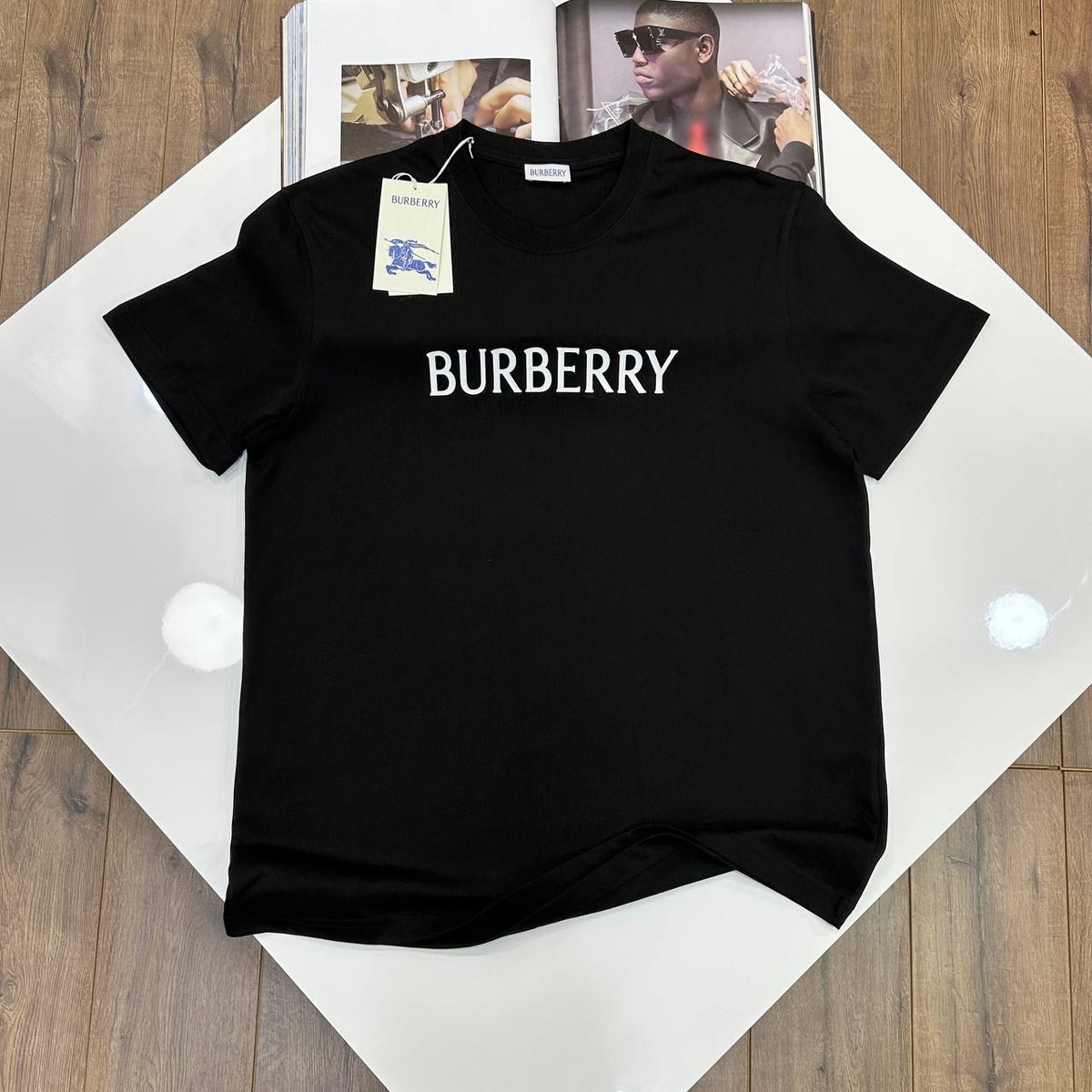BURBERY TSHIRT-BLACK