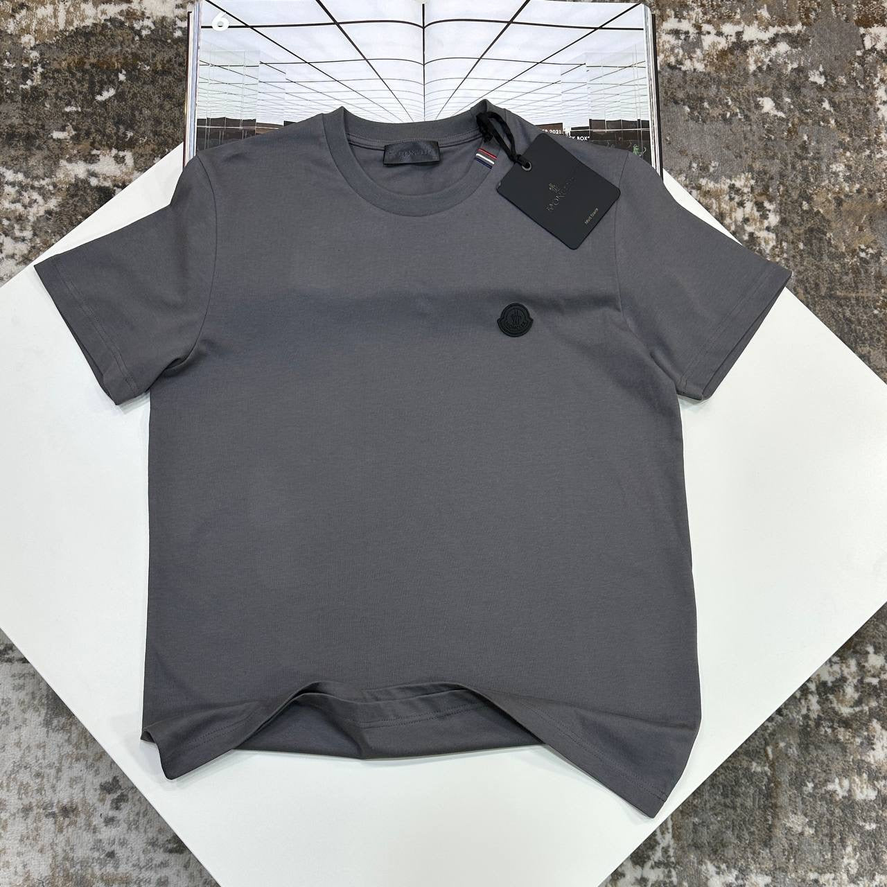 MNCLR BLACK BADGE TSHIRT-GREY