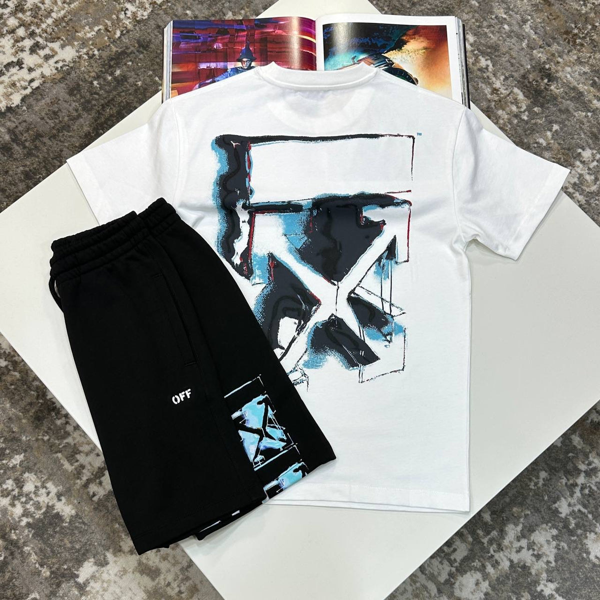 OFF-W SHORT SET ALL BLACK (Copy)