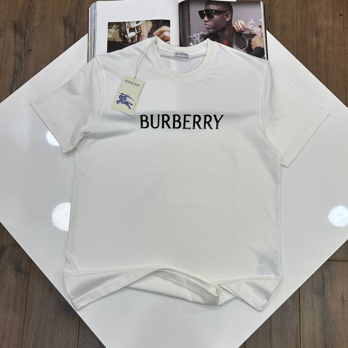 BURBERY TSHIRT-WHITE