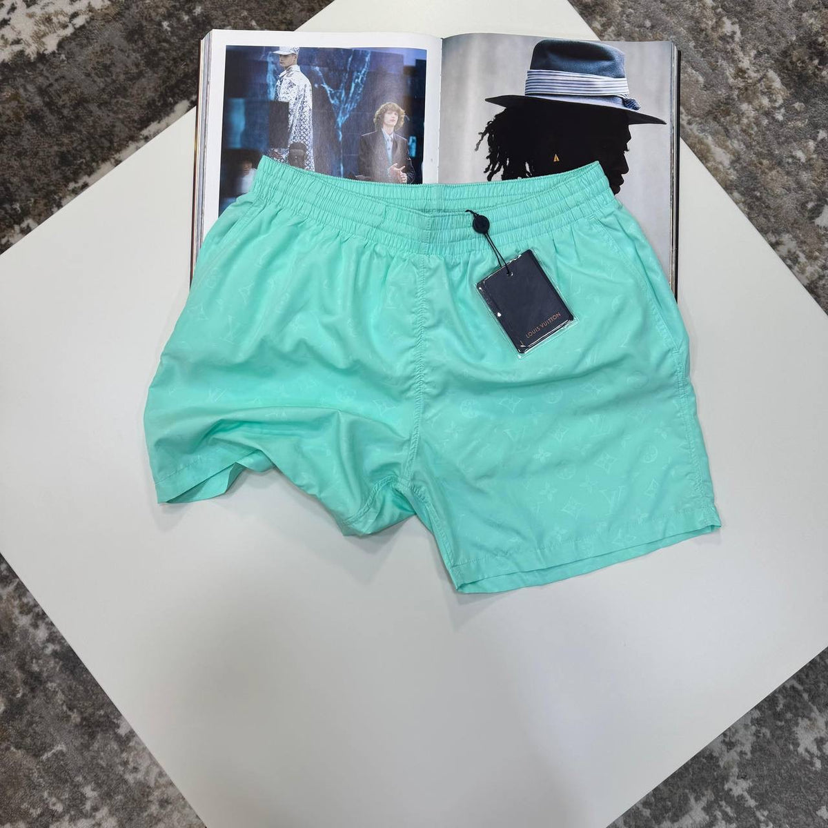 L.V SWIM SHORTS GREEN
