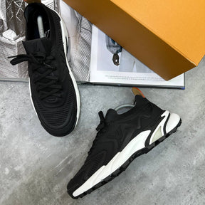 LVE TRAINER - BLACK/WHITE