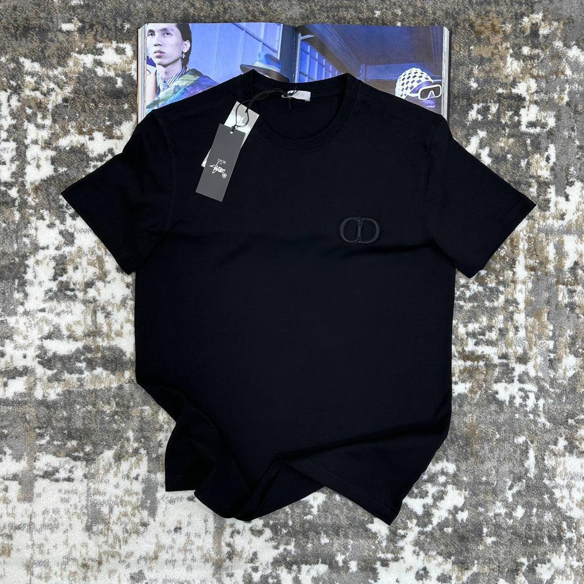CD TSHIRT-BLACK