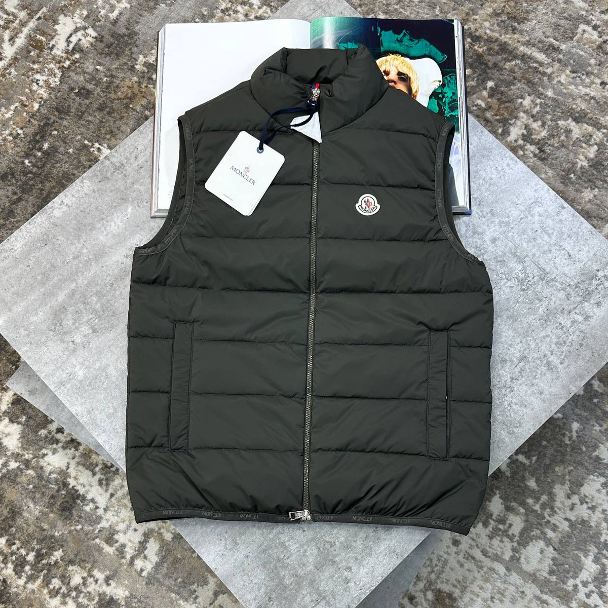 NCLR BODYWARMER KAKHI